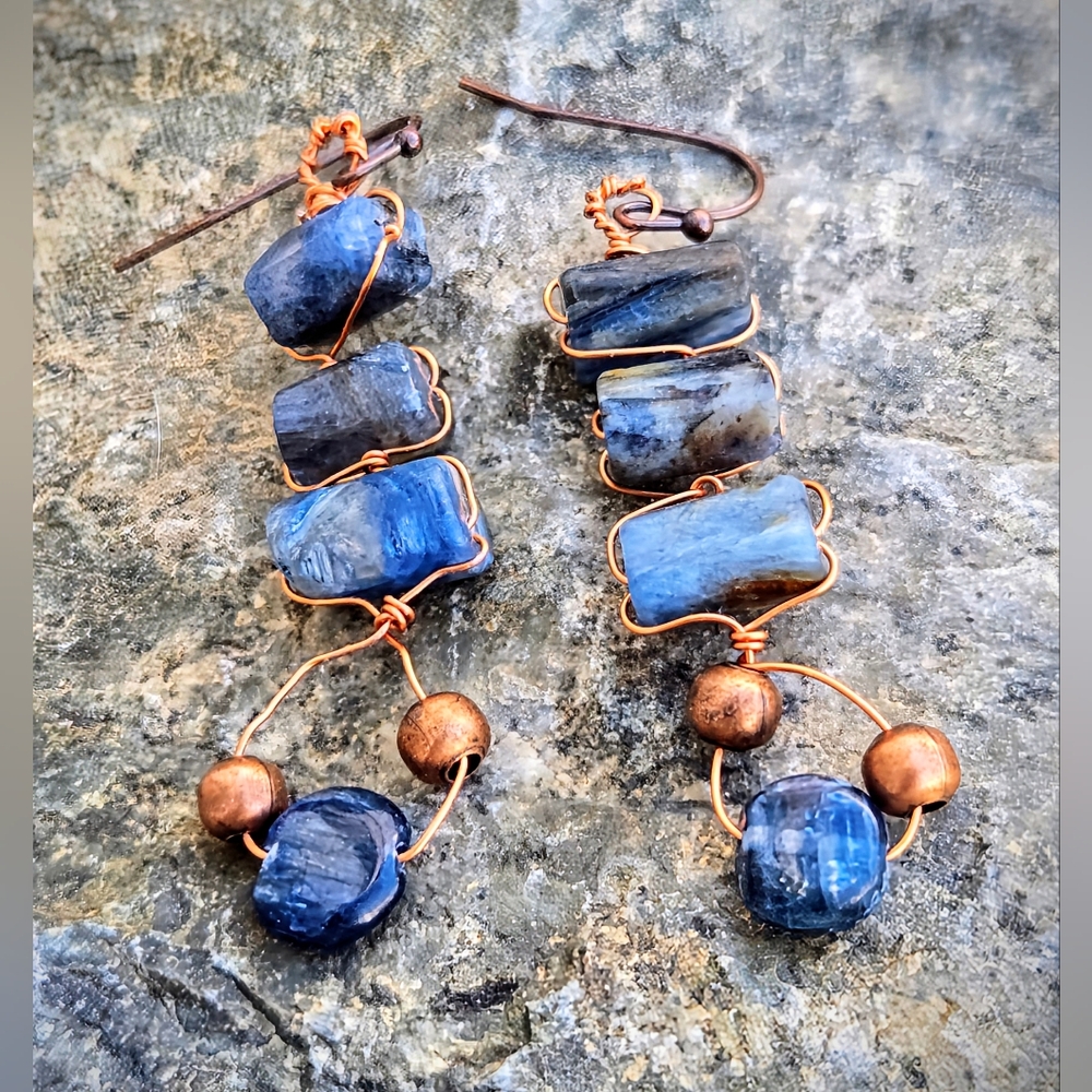 Natural Blue Kyanite Handwoven Ladder In Massai Style Earrings In Antique Copper - Picture 3 of 9